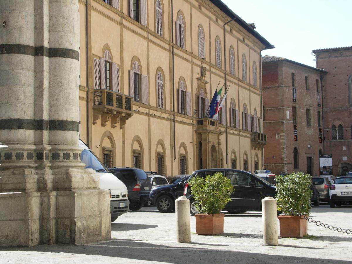 Real Taste Of Siena Lägenhet Exteriör bild
