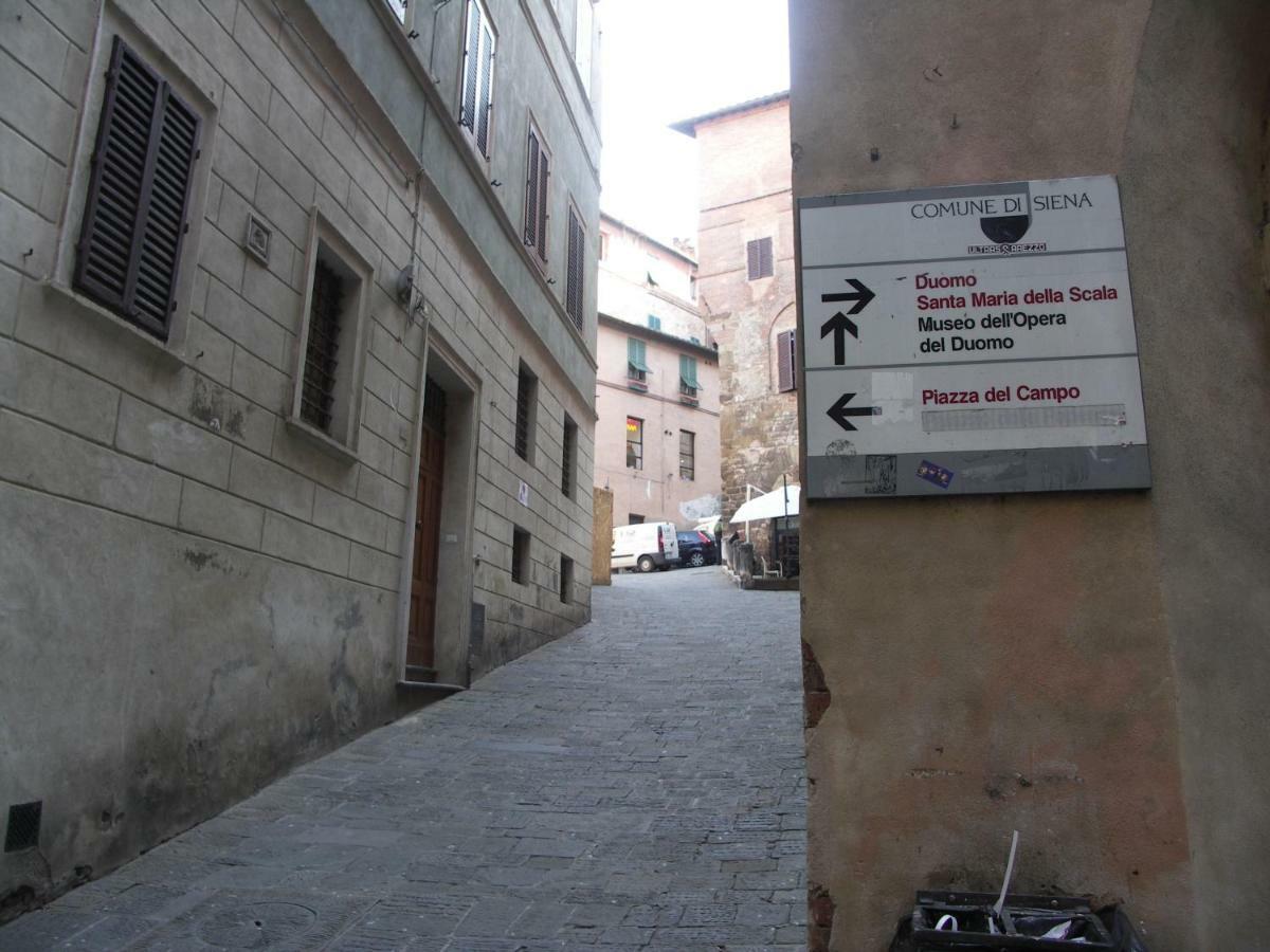 Real Taste Of Siena Lägenhet Exteriör bild